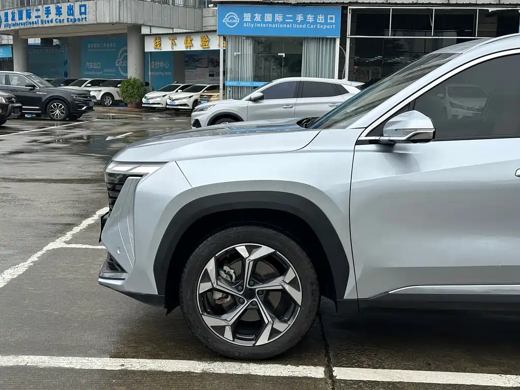 Geely Boyue L 2023 1.5TD DCT Prestige Edition