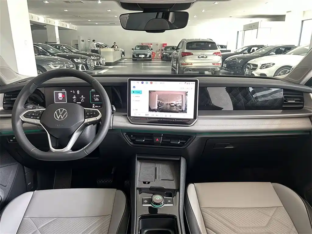 Volkswagen Tayron L 2025 330TSI FWD Elite