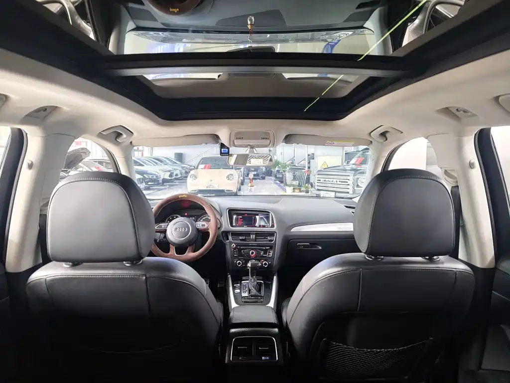 Audi Q5 2016 40 TFSI Technik