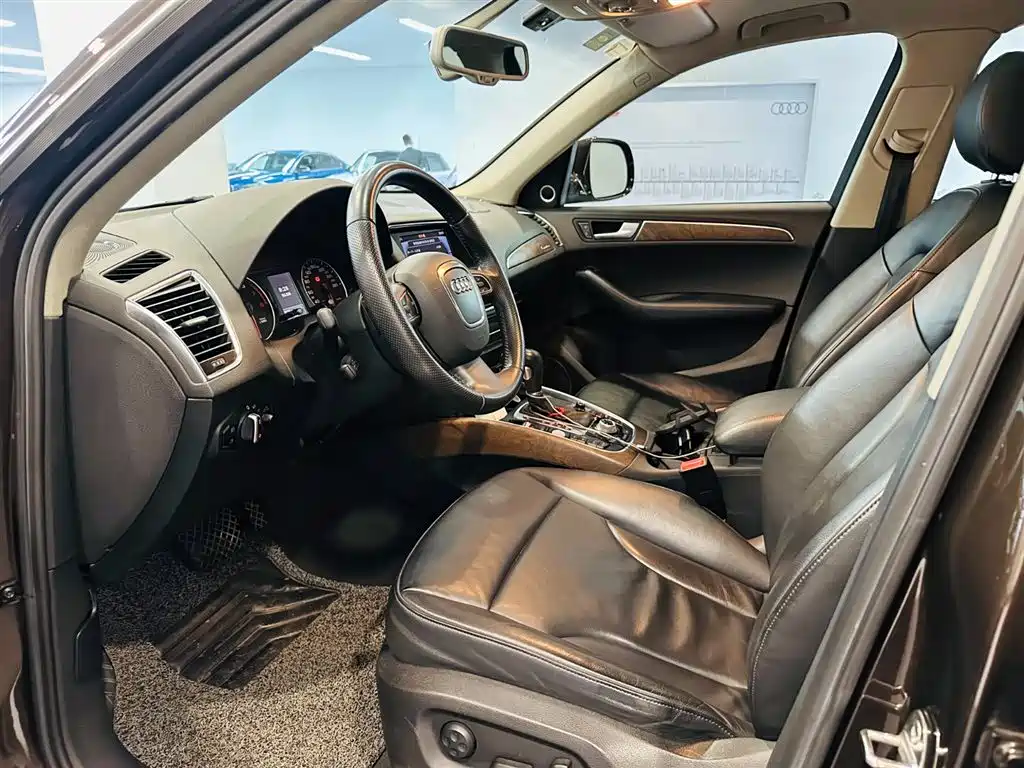 Audi Q5 2010 3.2 FSI Sport Edition
