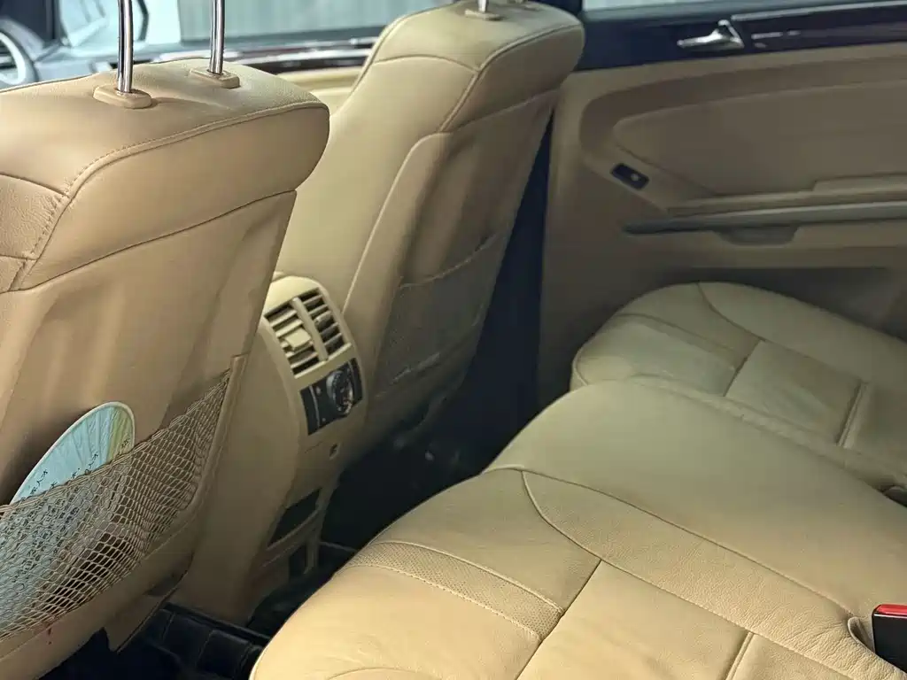 Mercedes-Benz M-Class 2010 ML 350 4MATIC Luxury Edition