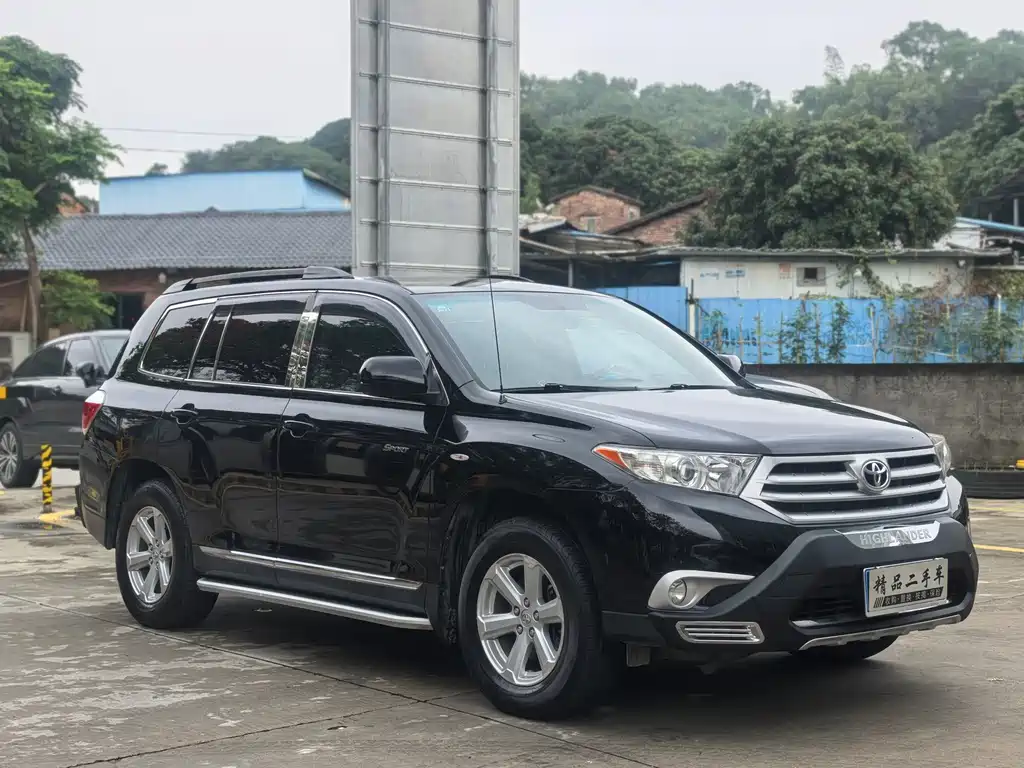 Toyota Highlander 2012 2.7L FWD 7-Seater Elite Edition