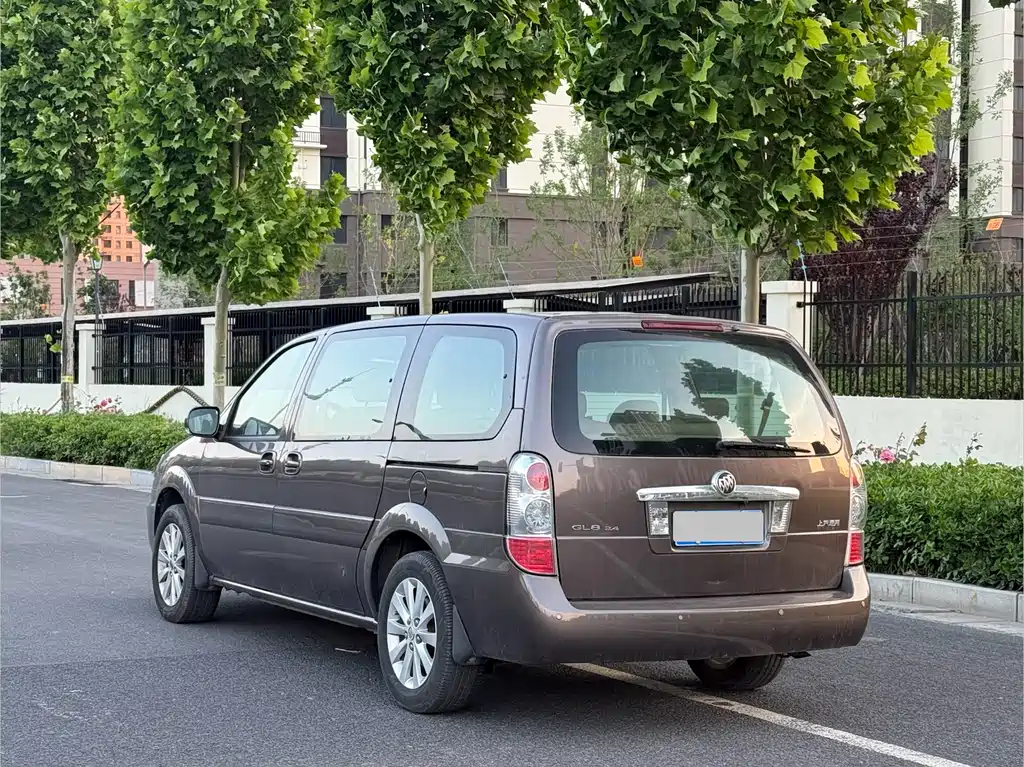 Buick GL8 2014 2.4L Classic Edition