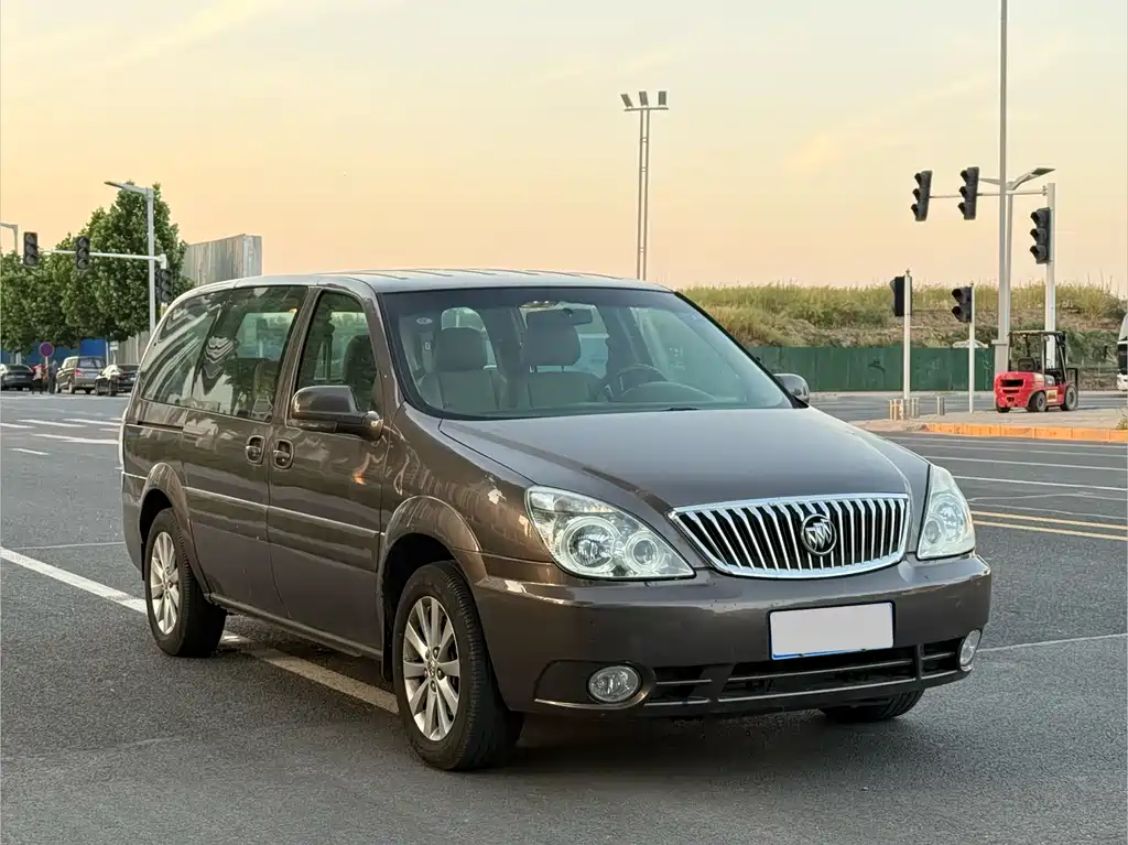 Buick GL8 2014 2.4L Classic Edition