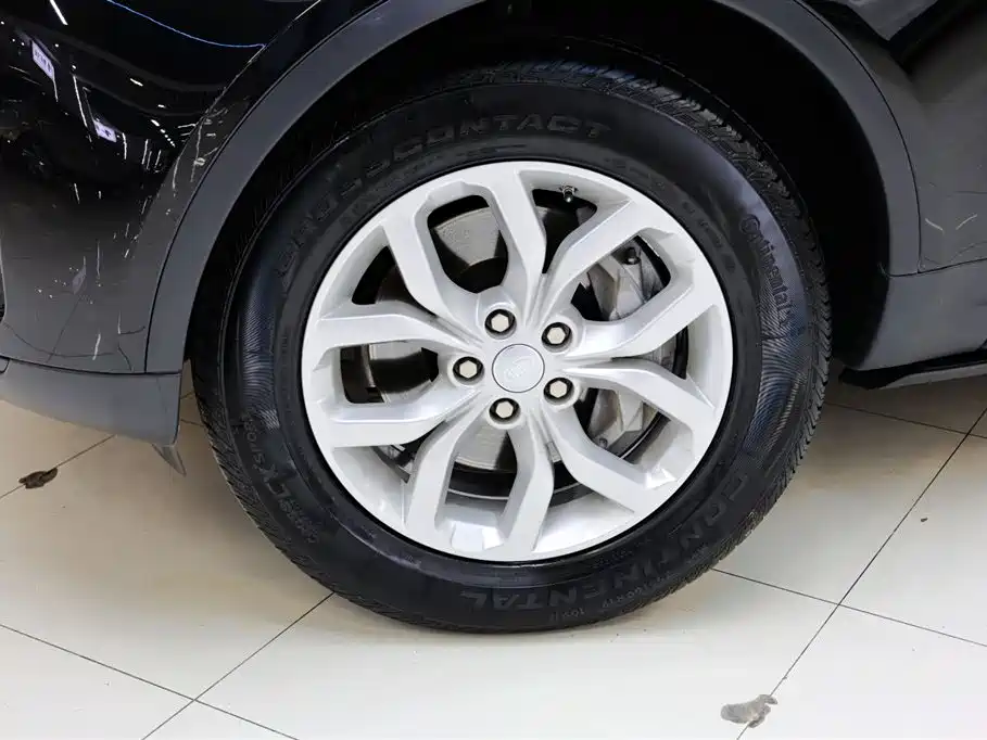 Land Rover Discovery 2018 3.0 SC V6 SE