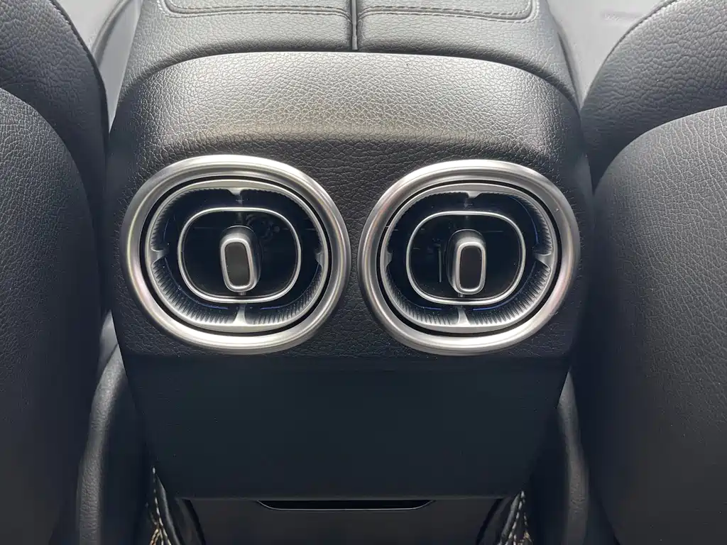 Mercedes-Benz C-Class 2024 Facelift C 260 L皓夜 Sport Edition