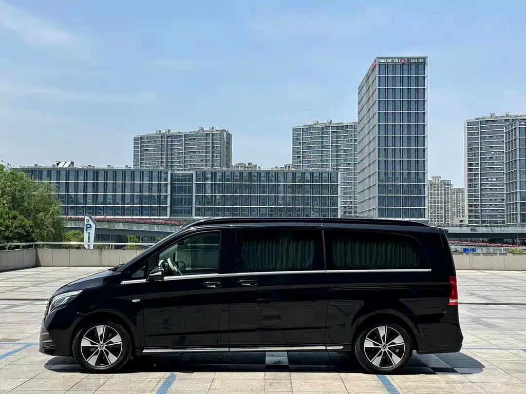 Mercedes-Benz V-Class 2021 V 260 L Long Wheelbase Prestige Edition