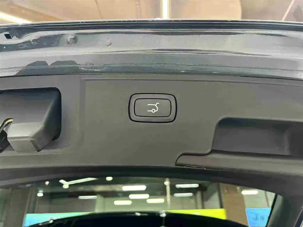 Leapmotor C11 2023 EREV 180 Comfort Edition