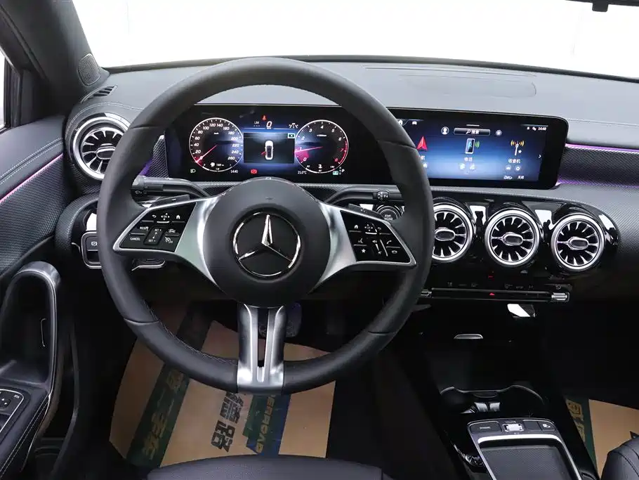 Mercedes-Benz A-Class 2025 A 180 L