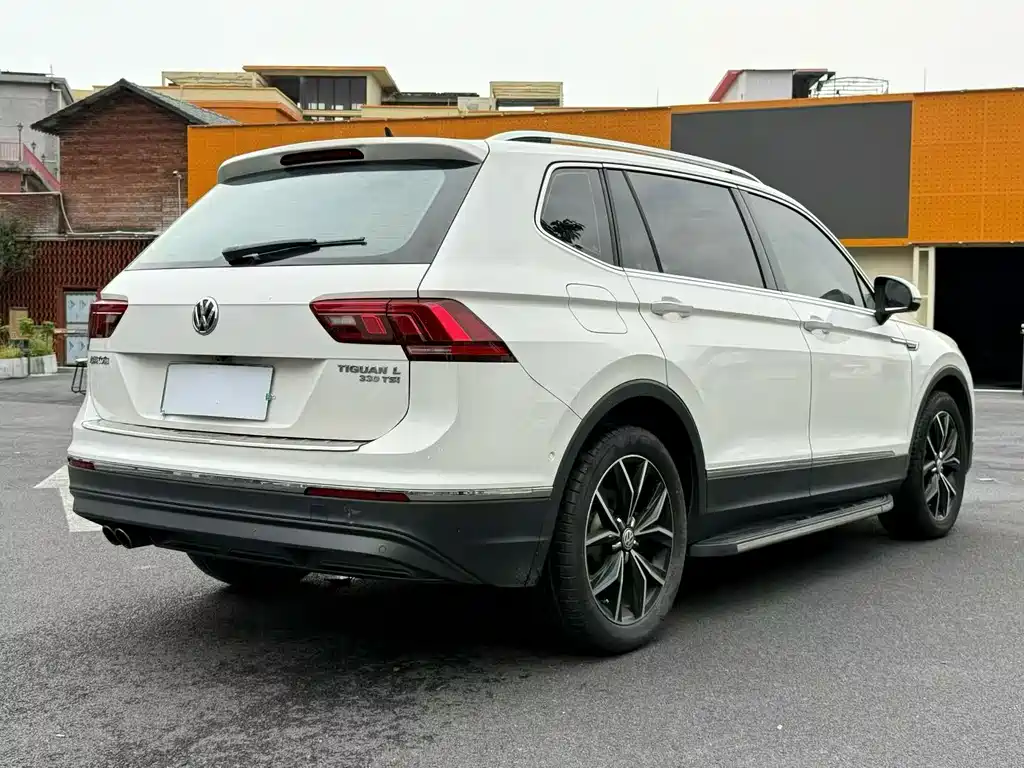 Volkswagen Tiguan L 2019 330TSI Auto 2WD Intelligent Dynamic Luxury Edition China VI