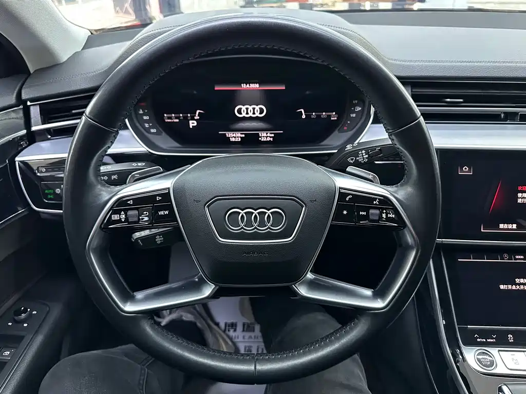 Audi A8L 50 TFSI quattro Comfort Edition 2021