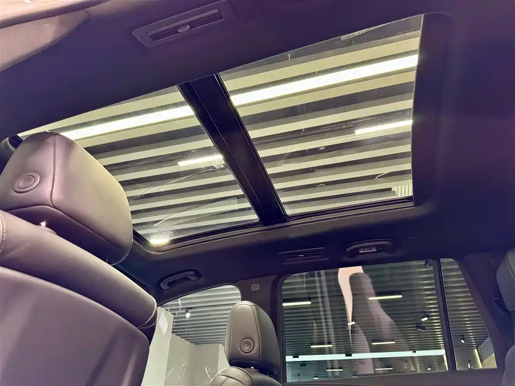 Cadillac XT6 2022 2.0T AWD Luxury 6-Seater