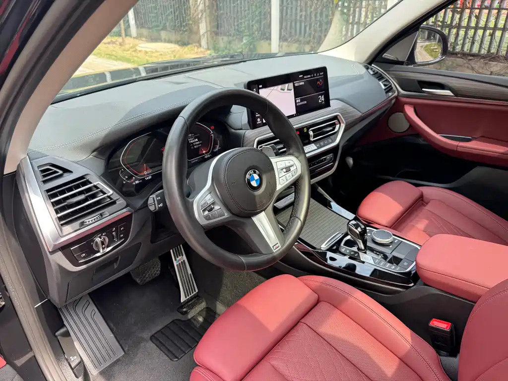 BMW X3 2023 xDrive30i Leading Edition M Night Package