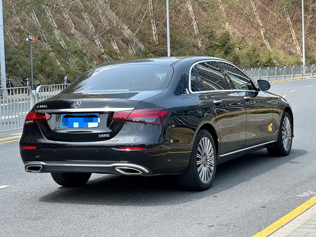 Mercedes-Benz E-Class 2022 E 300 L Luxury Edition