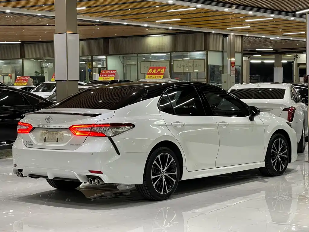 Camry 2019 2.5S Fengshang Edition China V