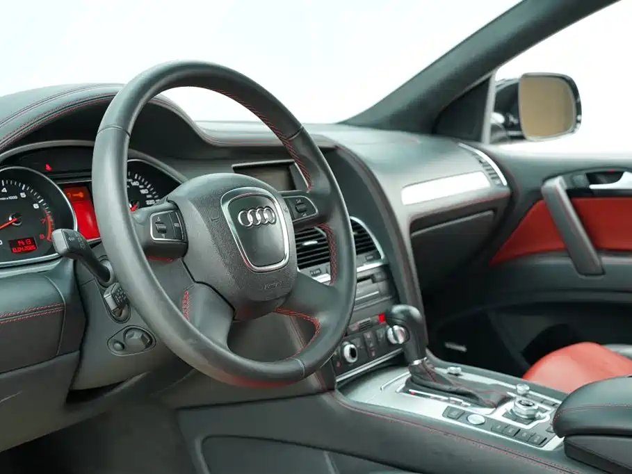 Audi Q7 2011 3.0 TFSI Exclusive (200kW)