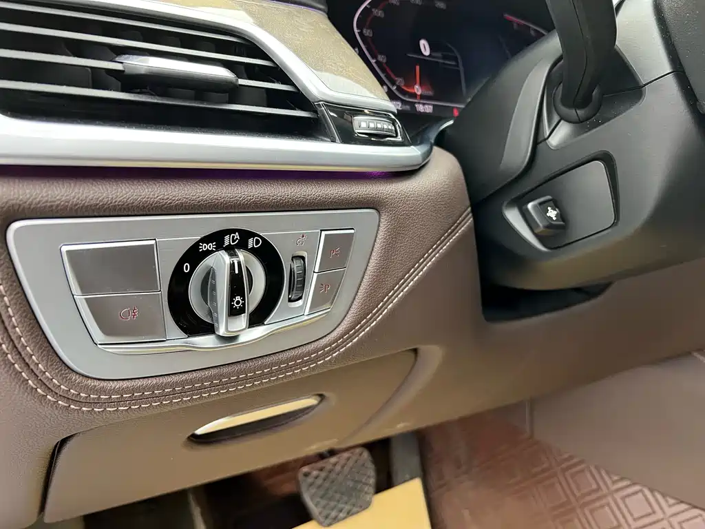 BMW 7 Series 2019 740Li Leading Edition Luxury Package