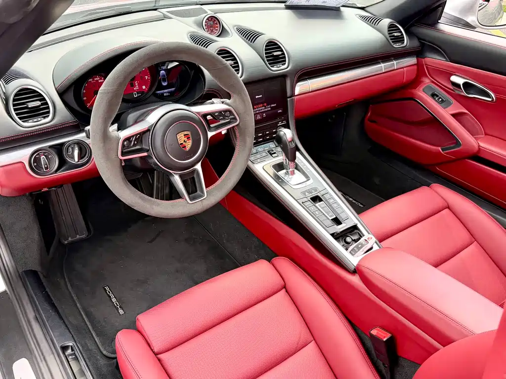 Porsche 718 Boxster 2.0T