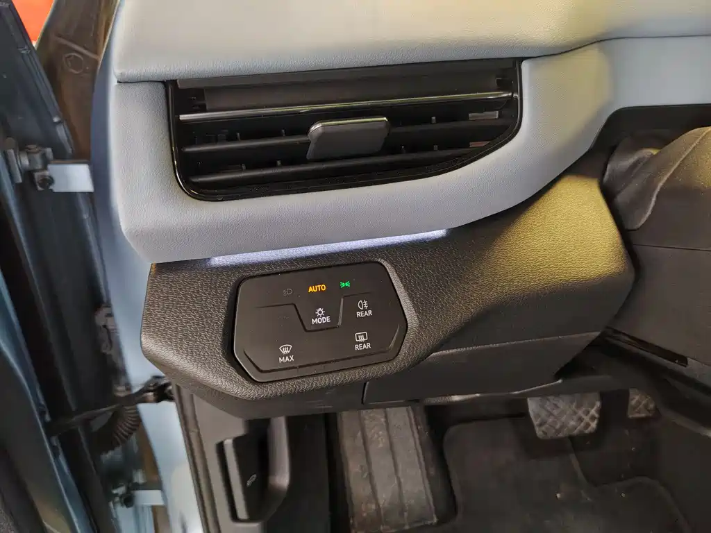 Volkswagen ID.4 X 2025 Smart Pure Edition