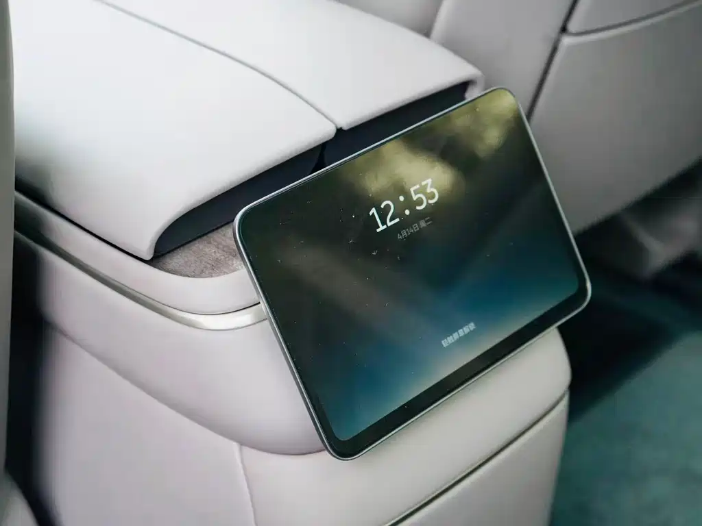 NIO ES8 2026 Six-Seater Executive Luxury Edition