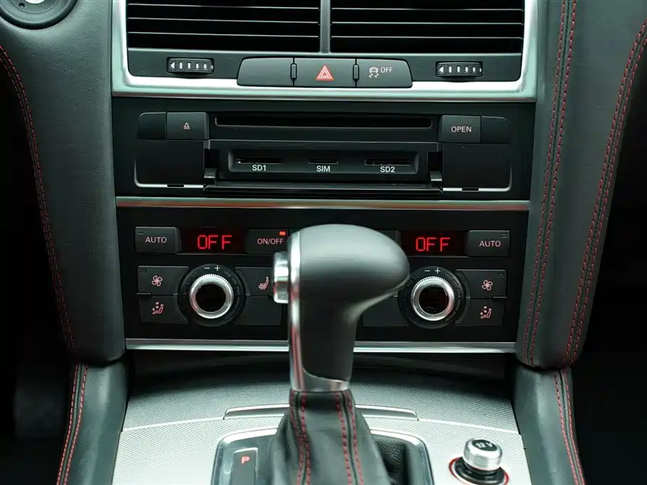 Audi Q7 2012 3.0 TFSI Exclusive 200kW