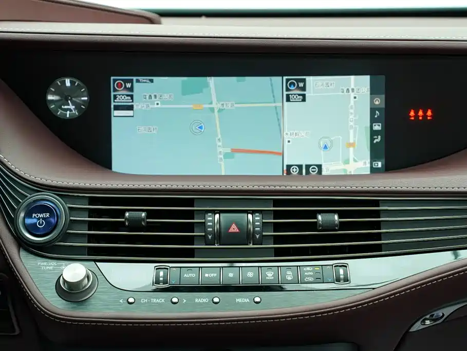 Lexus LS 500h Executive Edition 2018