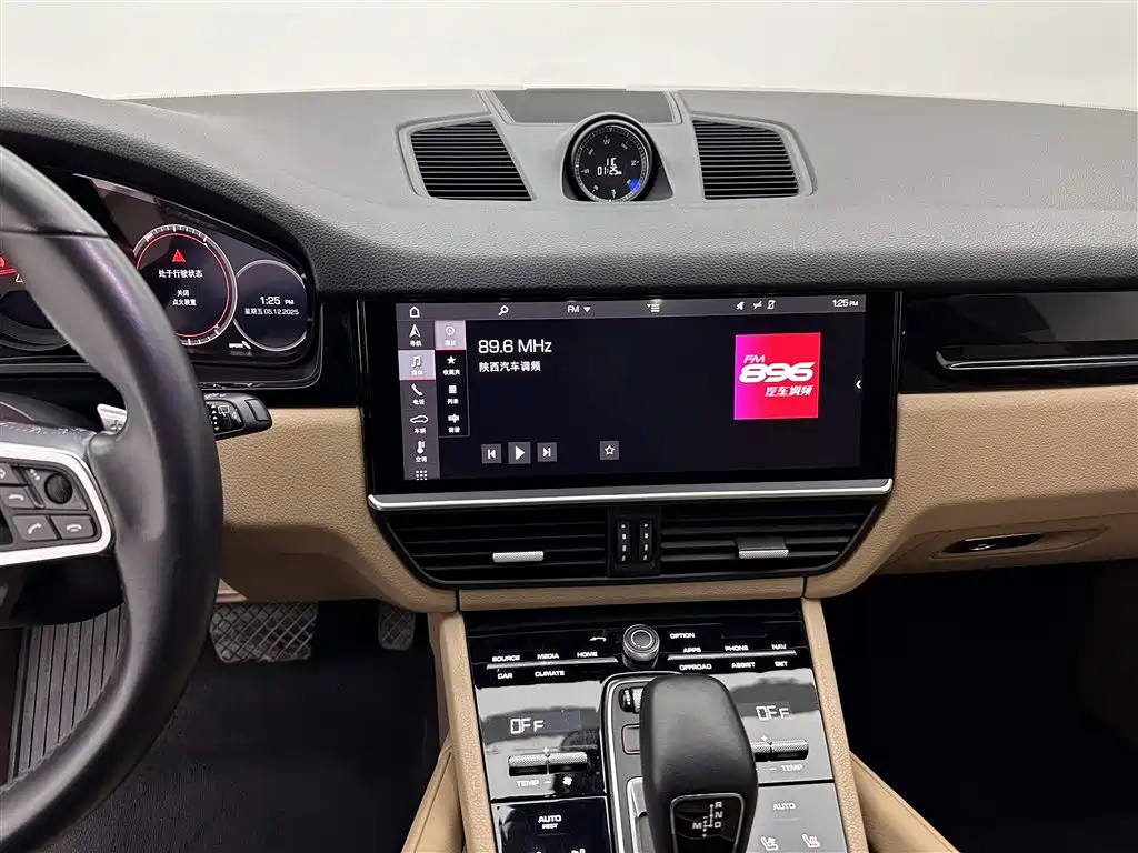 Porsche Cayenne 2019 Cayenne 3.0T