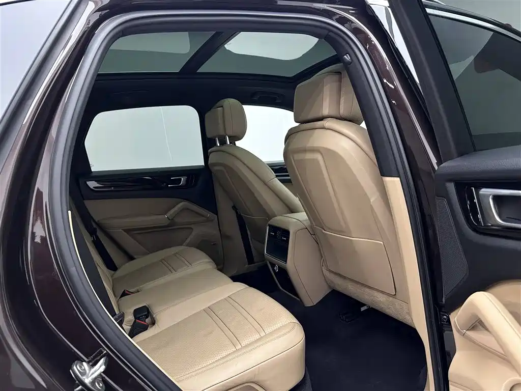 Porsche Cayenne 2019 Cayenne 3.0T
