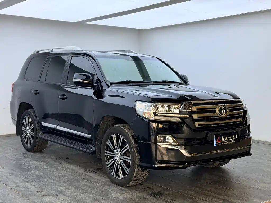Land Cruiser (Imported) 2019 Model 4.0L Automatic