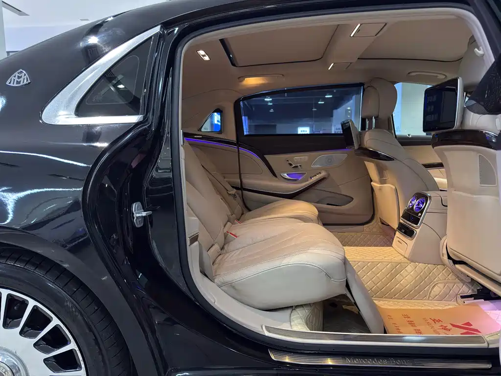 Mercedes-Maybach S-Class 2015 S 400 4MATIC
