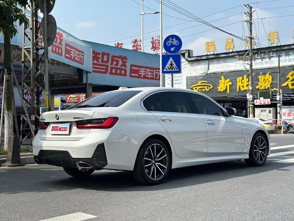 BMW 3 Series 2024 320Li M Sport Package