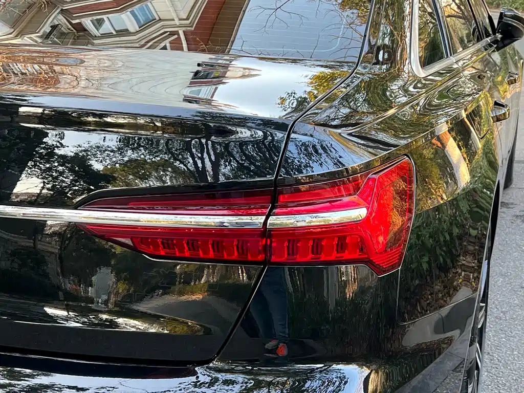 Audi A6L 2024 45 TFSI Selection Dynamic