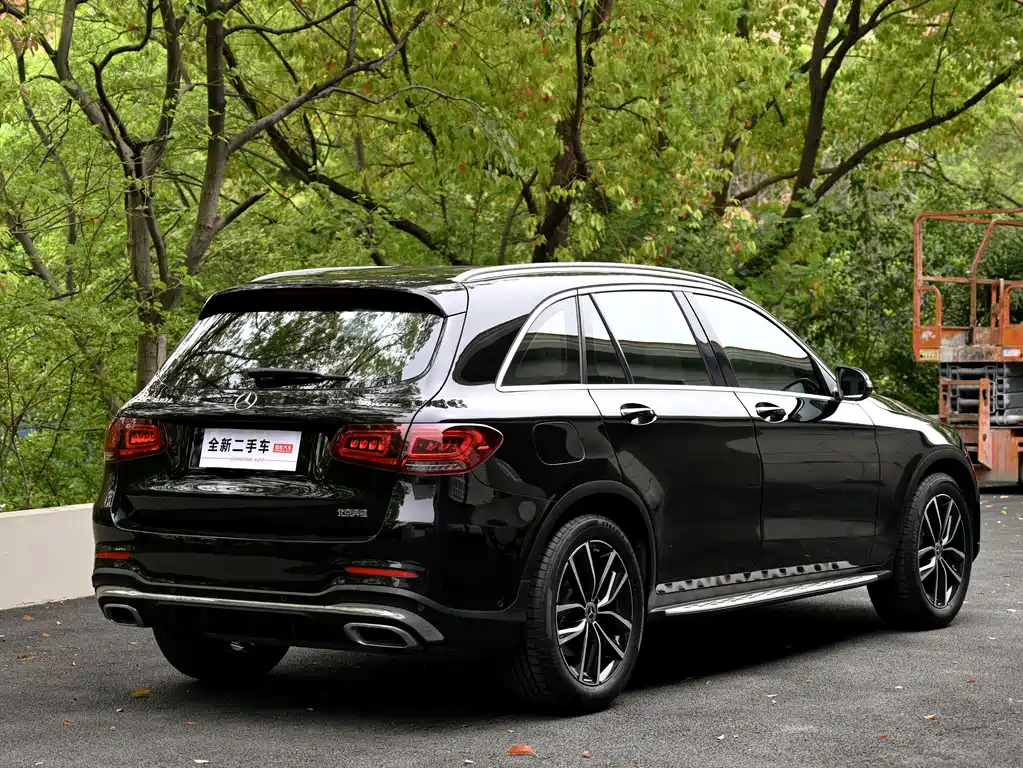 Mercedes-Benz GLC 2020 Facelift GLC 300 L 4MATIC Dynamic Edition