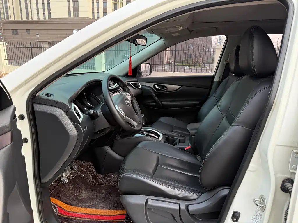 Nissan X-Trail 2014 2.0L CVT Comfort Edition 2WD