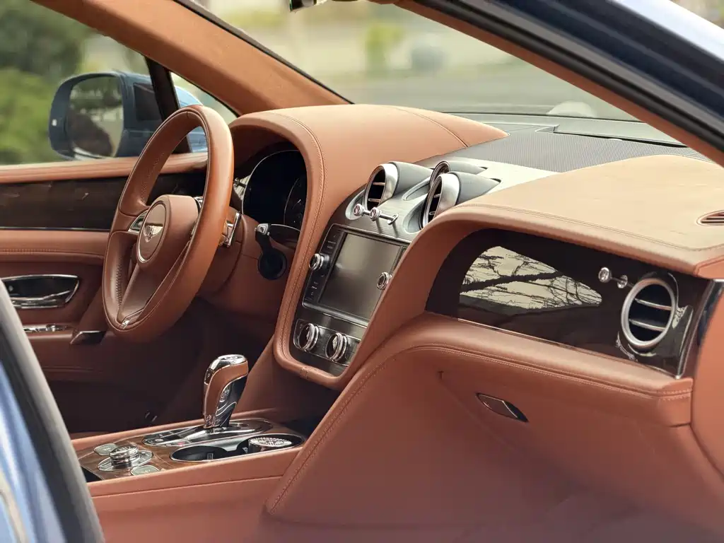 Bentley Bentayga 2019 4.0T V8 Diesel