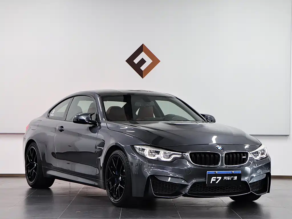 BMW M4 2017 M4 Coupe