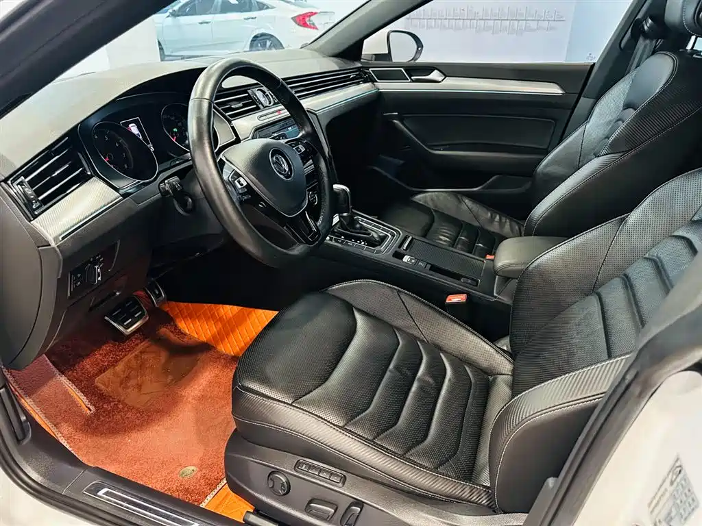 FAW-Volkswagen CC 2019 330TSI Meiyan Edition China VI