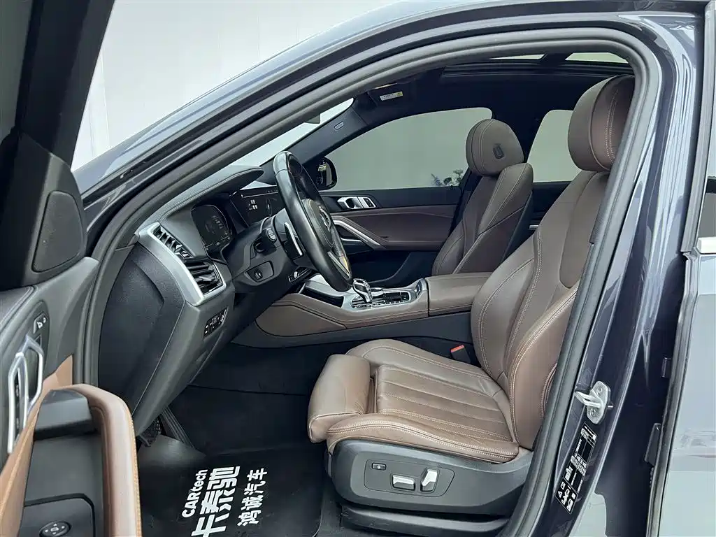 BMW X6 2021 xDrive30i M Sport Package