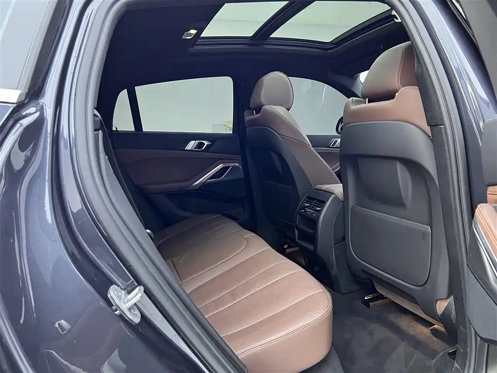 BMW X6 2021 xDrive30i M Sport Package