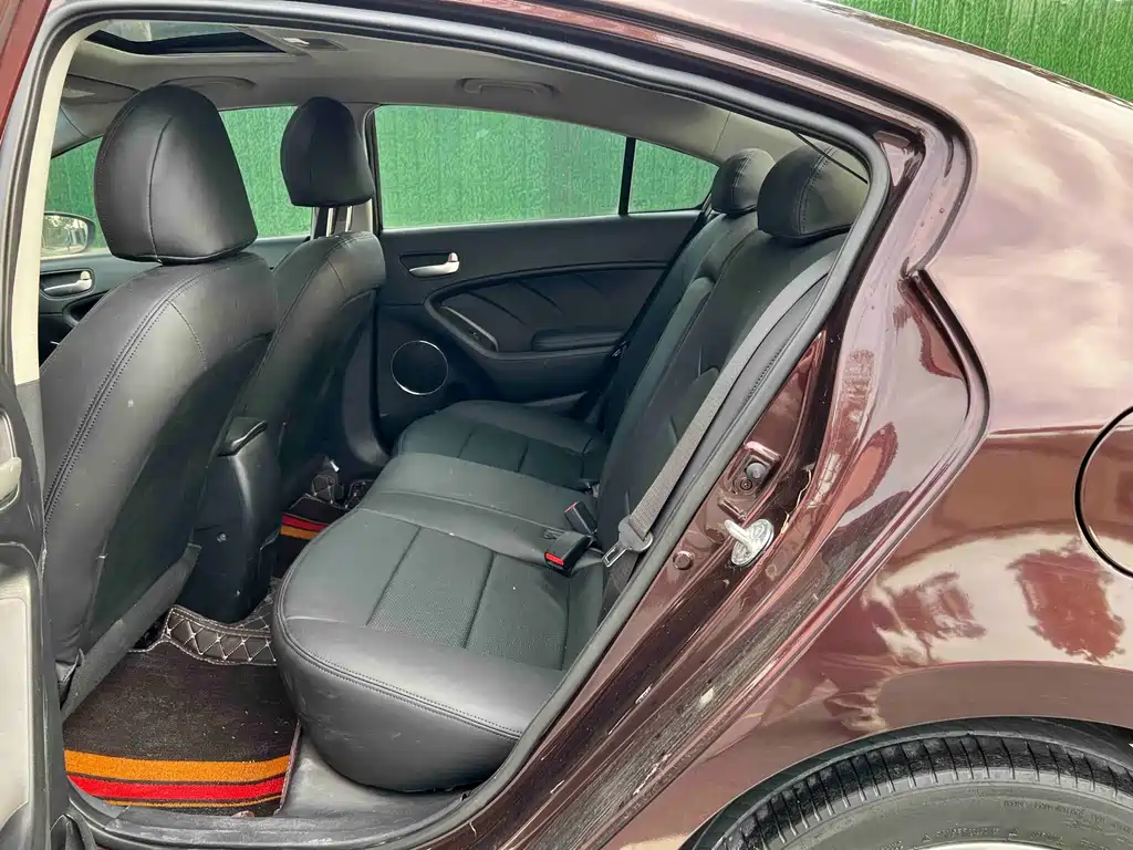 Kia K3 2015 1.6L Automatic GLS