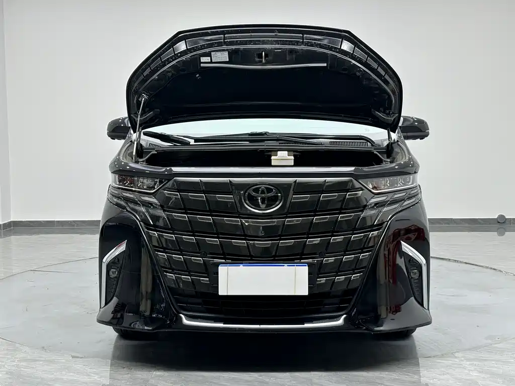 2024 Toyota Alphard Hybrid 2.5L Prestige