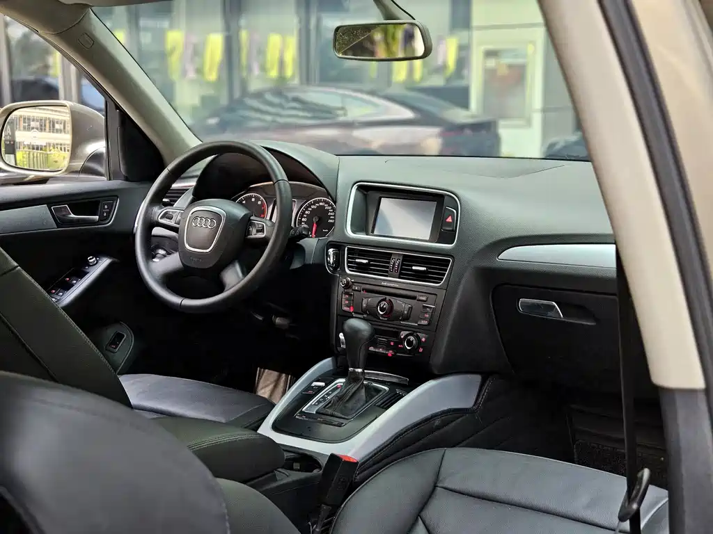Audi Q5 2012 2.0 TFSI Technical Edition