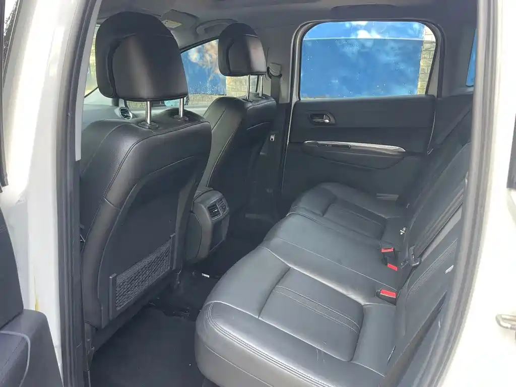 Peugeot 3008 2013 2.0L Automatic Classic