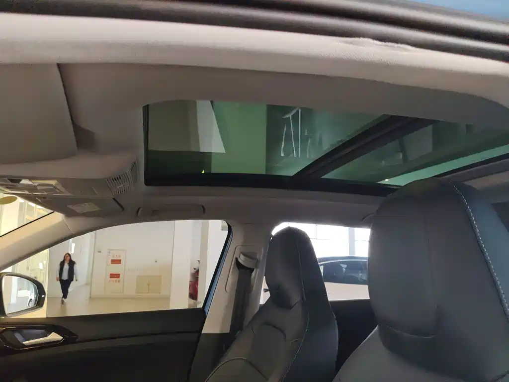 Volkswagen Tharu 2025 New Sharp 300TSI Ruixiang Edition