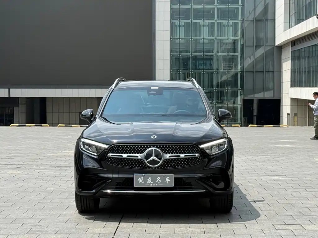 Mercedes-Benz GLC 2025 GLC 300 L 4MATIC Dynamic 5-Seater