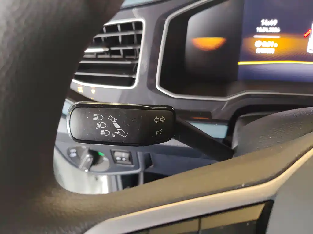 Volkswagen Lavida 2025 New Sharp 1.5L Outstanding Wish Edition