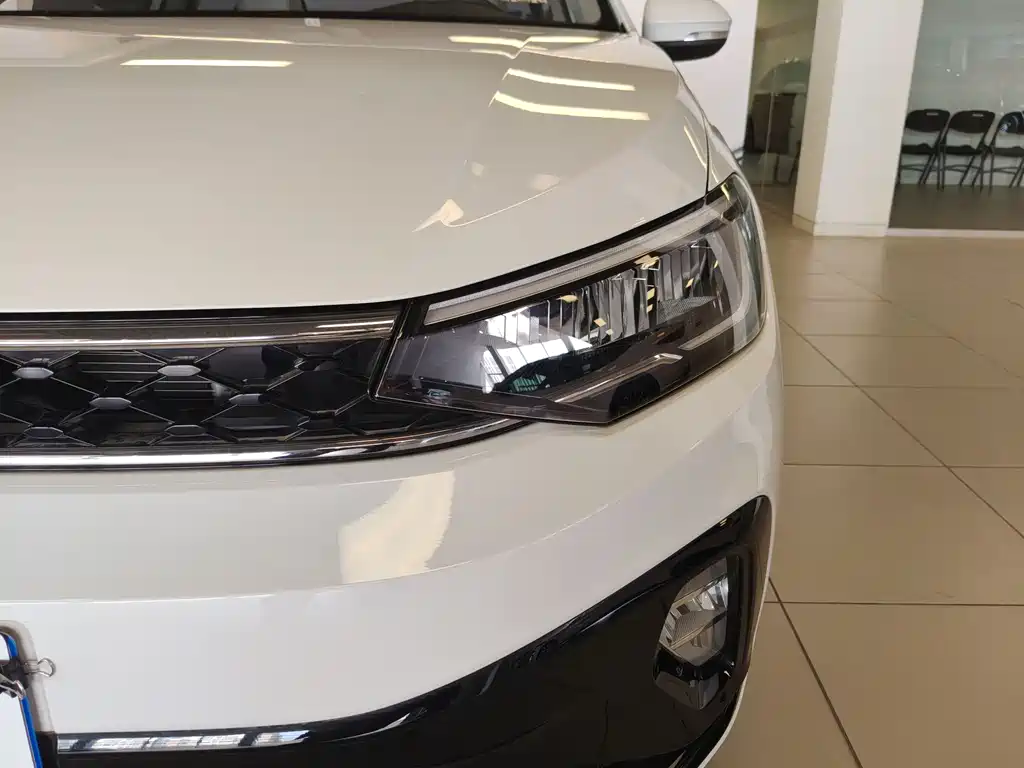 Volkswagen Lavida 2025 New Sharp 1.5L Outstanding Wish Edition