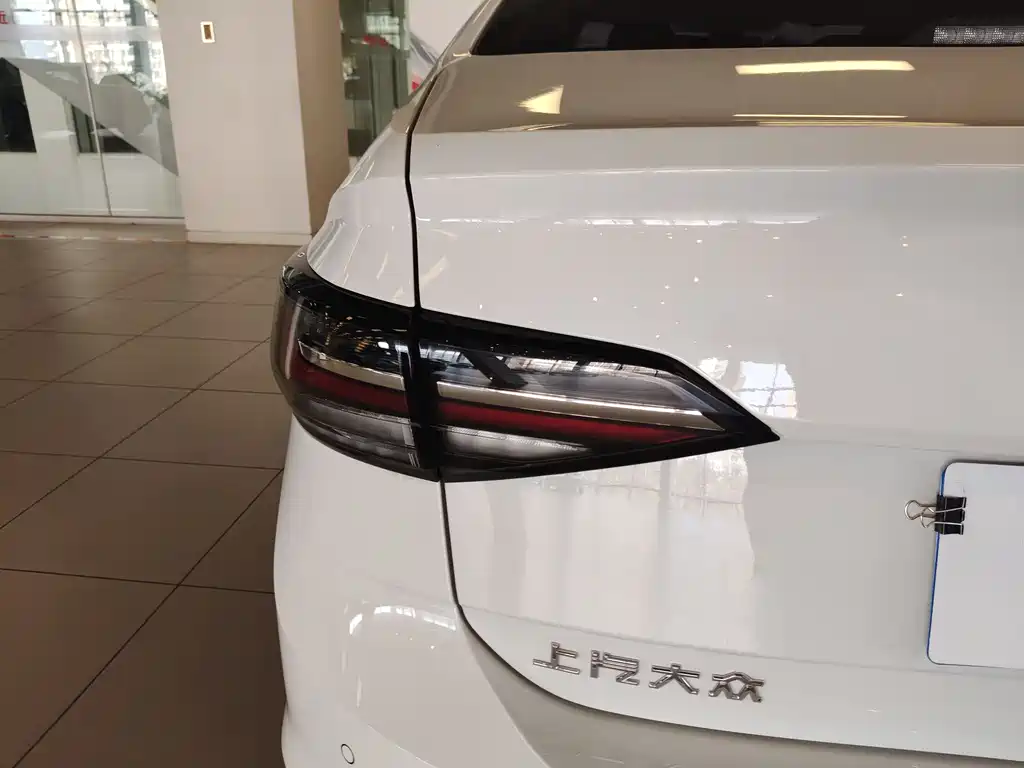 Volkswagen Lavida 2025 New Sharp 1.5L Outstanding Wish Edition
