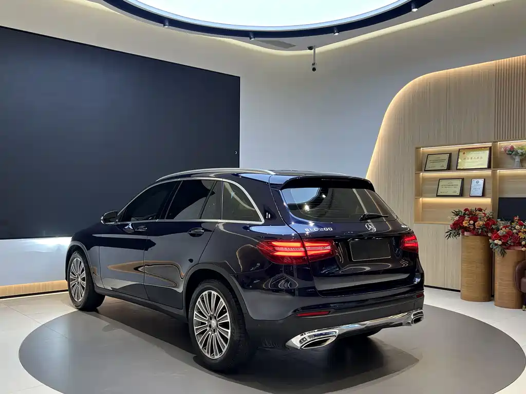 Mercedes-Benz GLC 2016 GLC 200 4MATIC