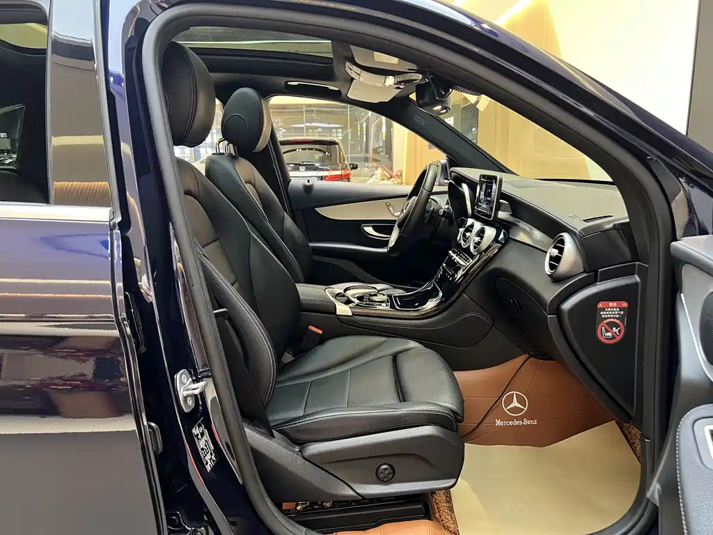 Mercedes-Benz GLC 2016 GLC 200 4MATIC